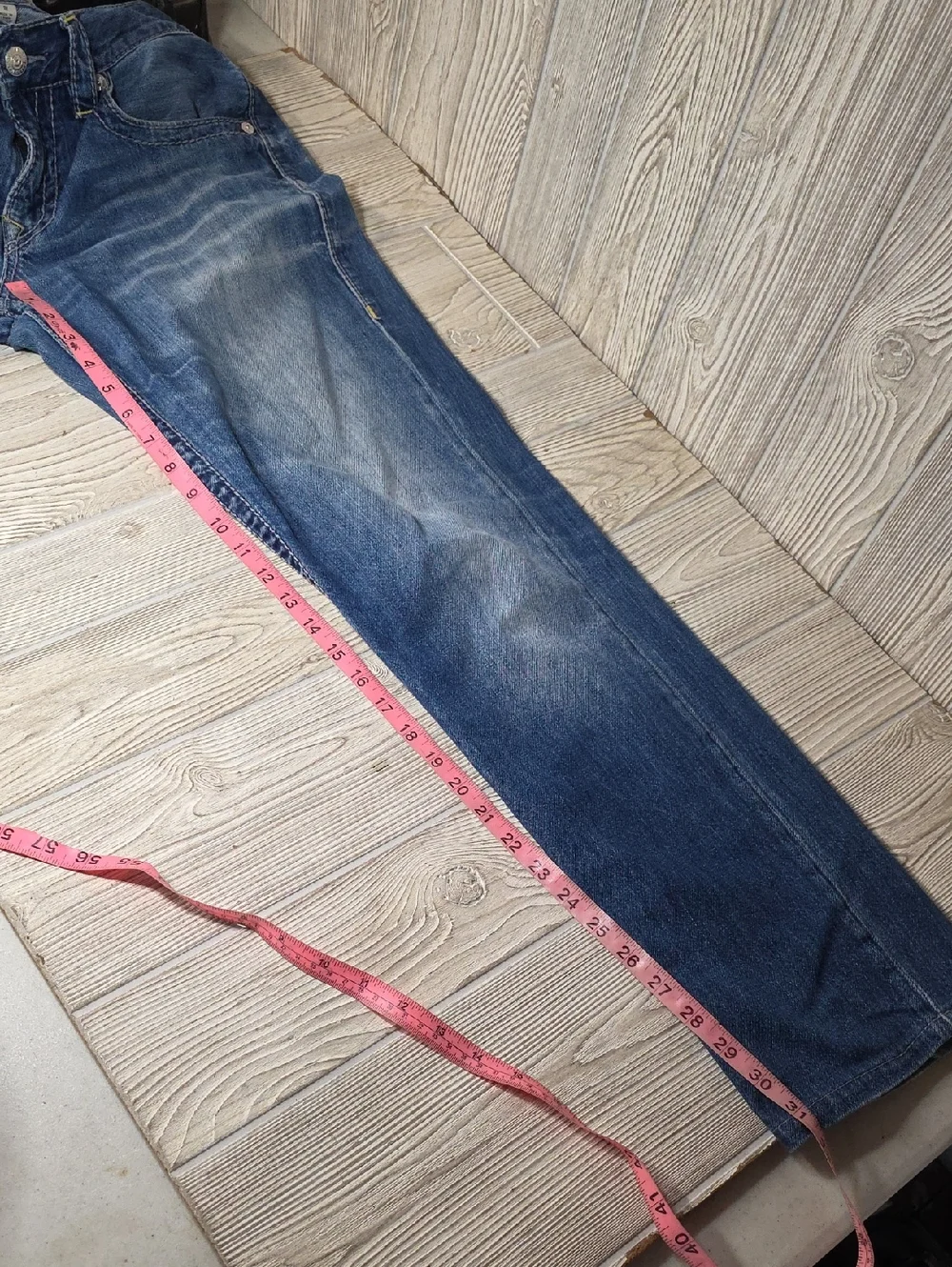 True Religion Slim Distressed Jeans Mens Size 32